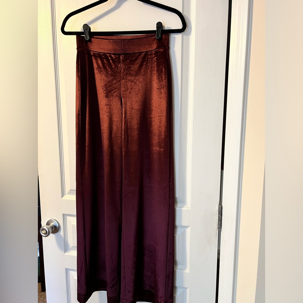 White House Black Market wide leg pants